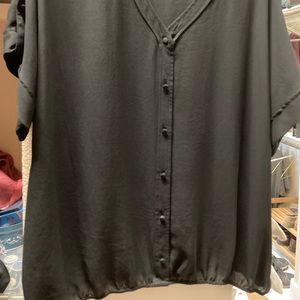 Chico’s black top with elastic bottom and shirt sleeves